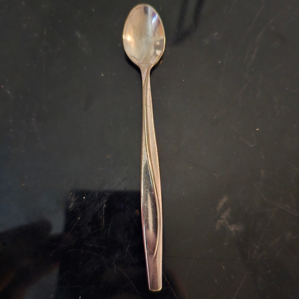 Wm Rogers & Son Silverplate Demitasse Spoon 1951 April Pattern Vintage IS